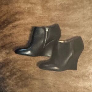 Nine West Black Leather Wedge Heel Ankle Boots